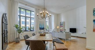 von_poll_real_estate_property_25013079_image_0