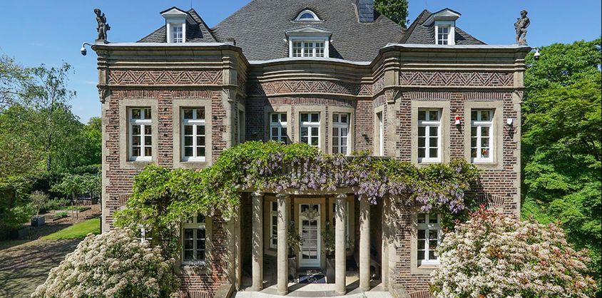 von Poll Immobilien GmbH