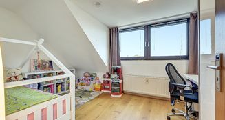 von_poll_real_estate_property_25013063N_image_9