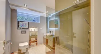 von_poll_real_estate_property_GW845_image_21