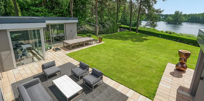 von Poll Immobilien GmbH