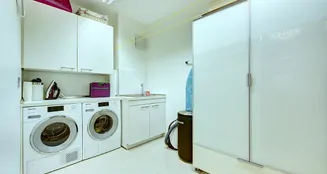 von_poll_real_estate_property_25013135_image_11