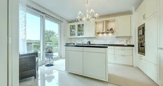 von_poll_real_estate_property_25013135_image_4