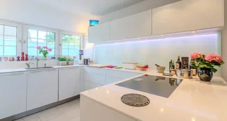 von_poll_real_estate_property_25013141_image_4