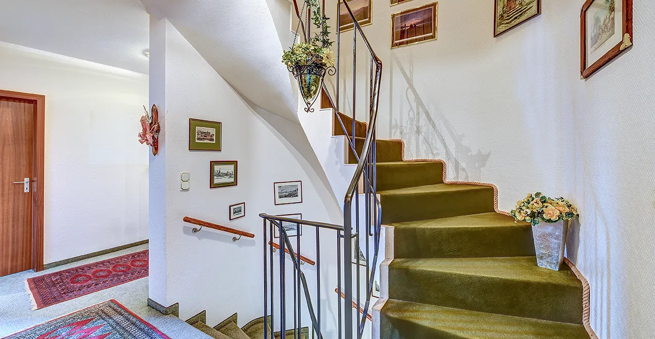 Zugang ins Dachgeschoss