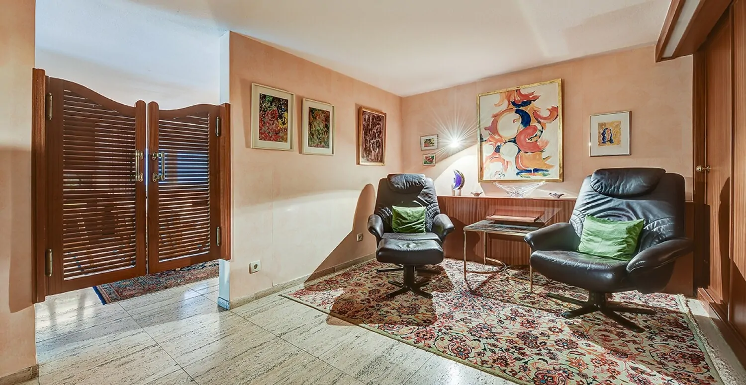 Das Arbeitszimmer im Gartengeschoss