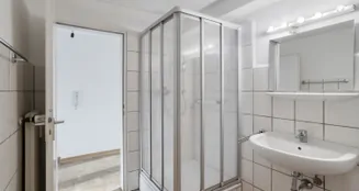 von_poll_real_estate_property_25013195_image_16