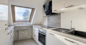 von_poll_real_estate_property_25013195_image_2