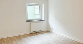 von_poll_real_estate_property_25013170_image_0