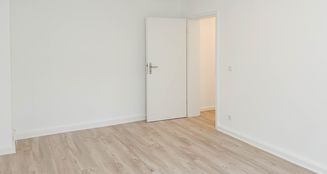 von_poll_real_estate_property_25013170_image_2
