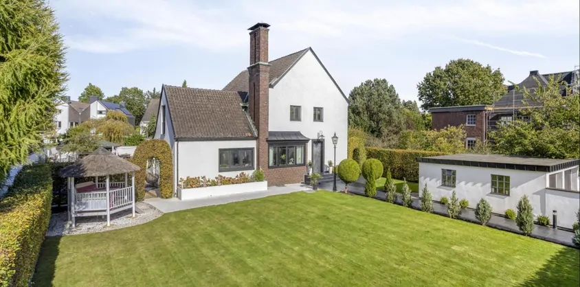 von Poll Immobilien GmbH