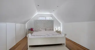 von_poll_real_estate_property_25013173_image_20