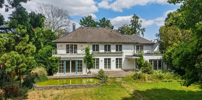 von Poll Immobilien GmbH