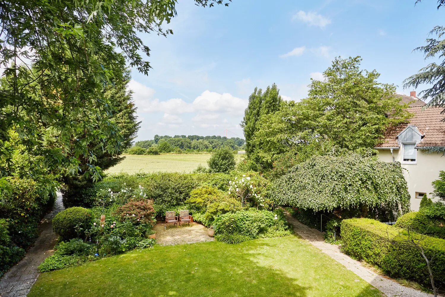 Garten vor dem Haus