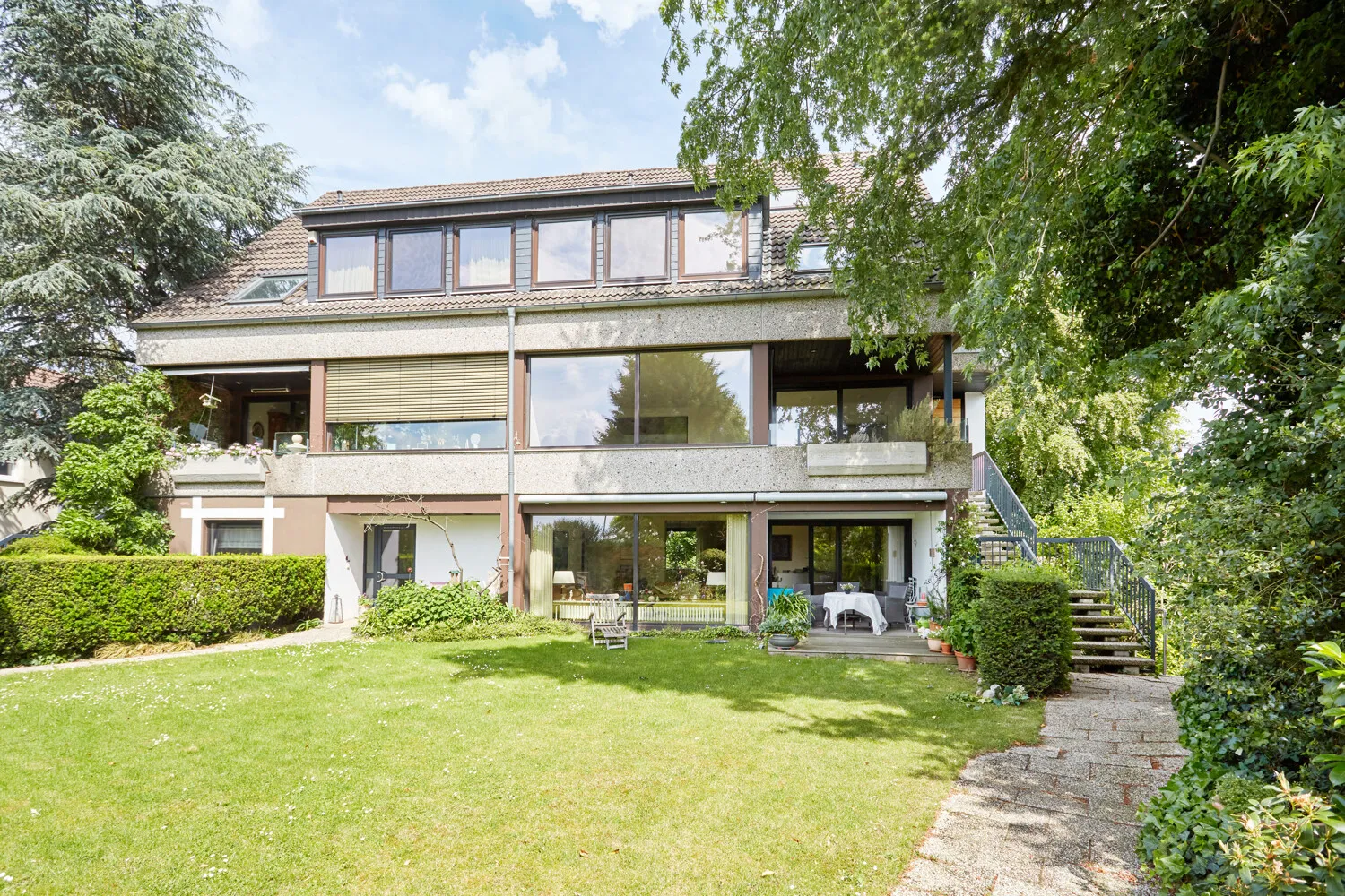 Hausansicht Straßenseite