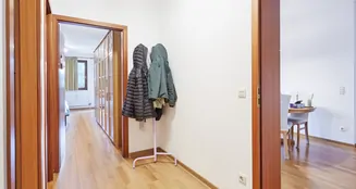 von_poll_real_estate_property_25013189_image_2