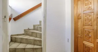 von_poll_real_estate_property_25013176_image_2