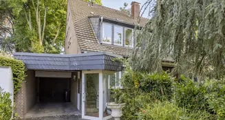 von_poll_real_estate_property_25013176_image_0