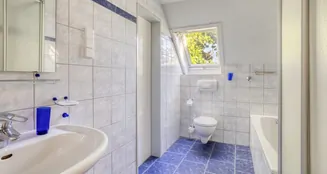 von_poll_real_estate_property_25013176_image_17