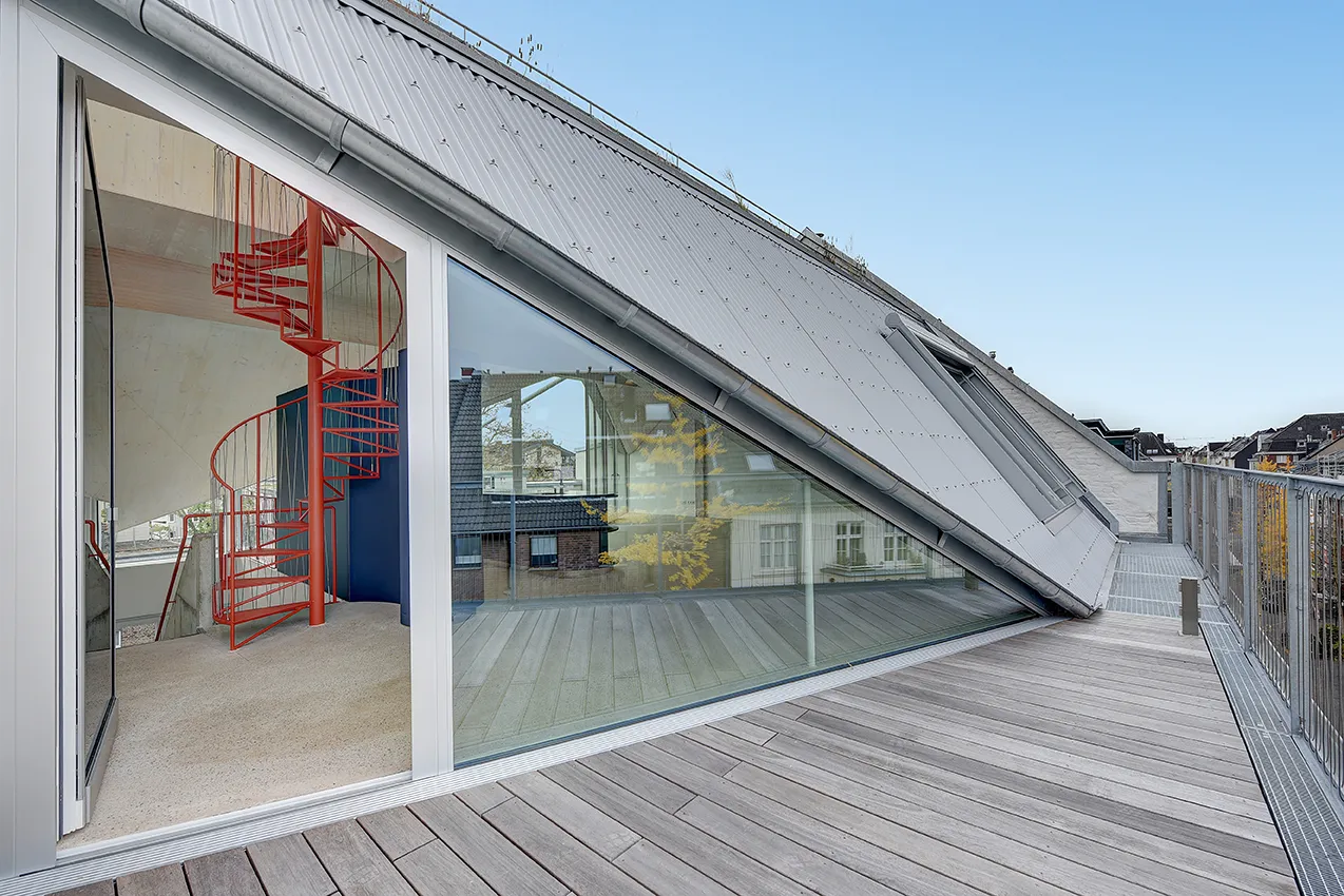 Die vordere Dachterrasse