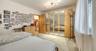 von_poll_real_estate_property_25013222_image_20