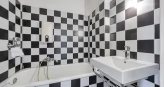 von_poll_real_estate_property_25013226_image_8