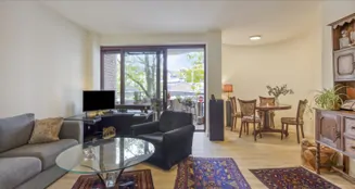 von_poll_real_estate_property_25013184_image_0