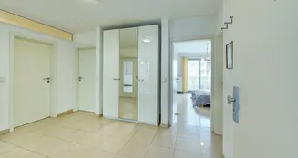 von_poll_real_estate_property_25013209_image_4