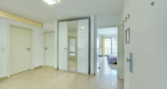 von_poll_real_estate_property_25013209_image_4