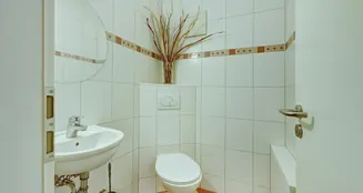 von_poll_real_estate_property_25013209_image_8