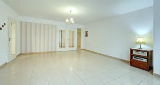 von_poll_real_estate_property_25013209_image_17