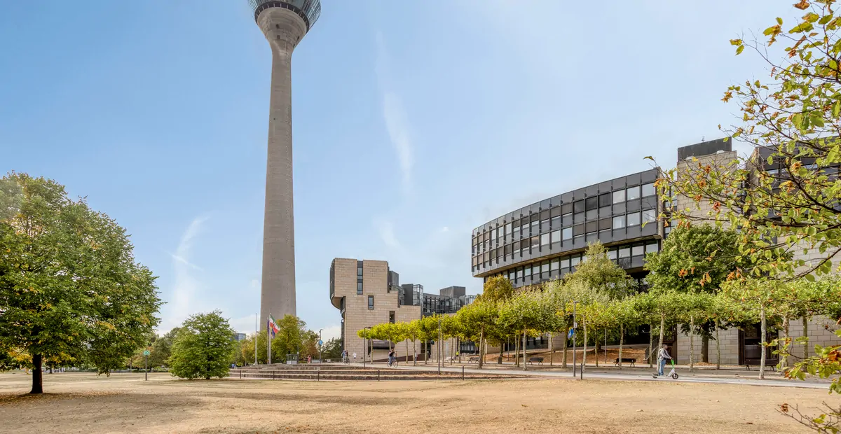 Den Landtag vor der Tür