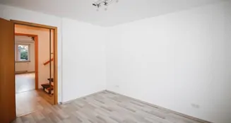 von_poll_real_estate_property_25013202_image_12