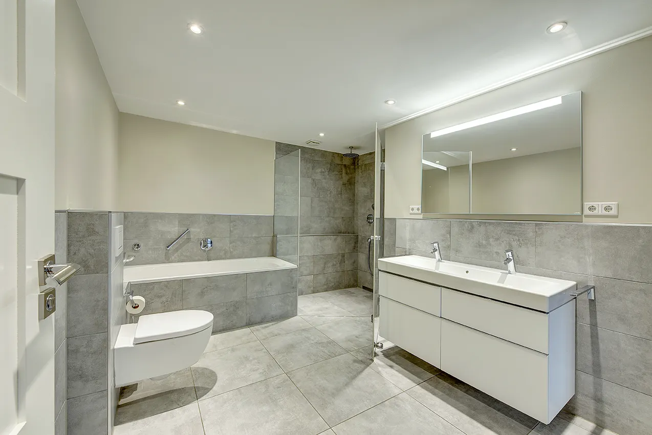 Lichtdurchflutetes Penthouse mit Loftcharakter und Balkonen