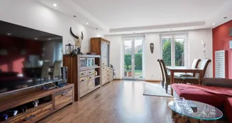 von_poll_real_estate_property_25013200_image_40