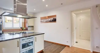 von_poll_real_estate_property_25013200_image_34