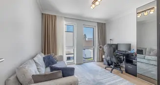 von_poll_real_estate_property_25013072N_image_21