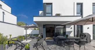 von_poll_real_estate_property_25013072N_image_1