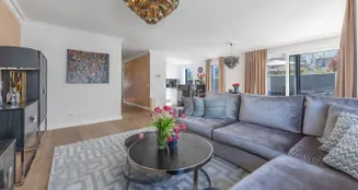 von_poll_real_estate_property_25013072N_image_4