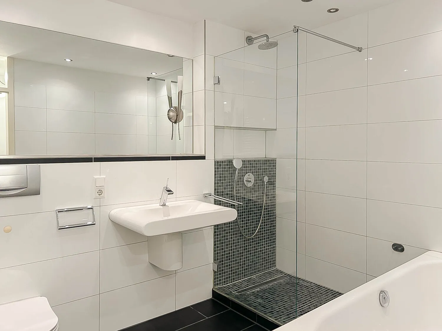 Badezimmer I