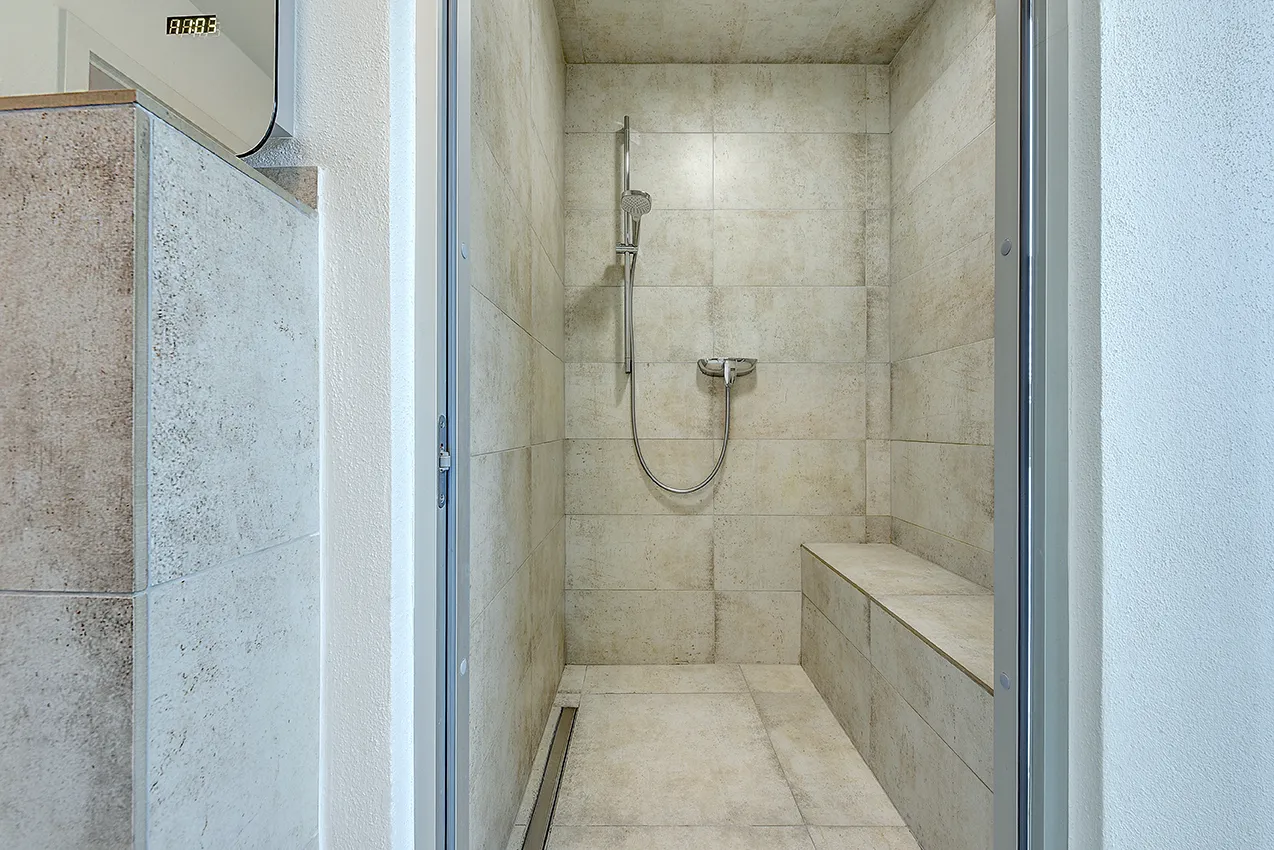 Badezimmer I
