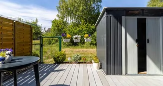 von_poll_real_estate_property_25198015_image_0