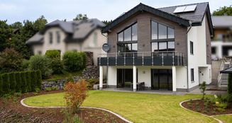 von_poll_real_estate_property_25198018_image_0