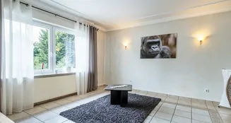 von_poll_real_estate_property_25198023_image_8