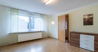 von_poll_real_estate_property_25198023_image_3