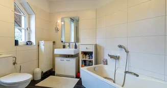 von_poll_real_estate_property_25198033_image_9