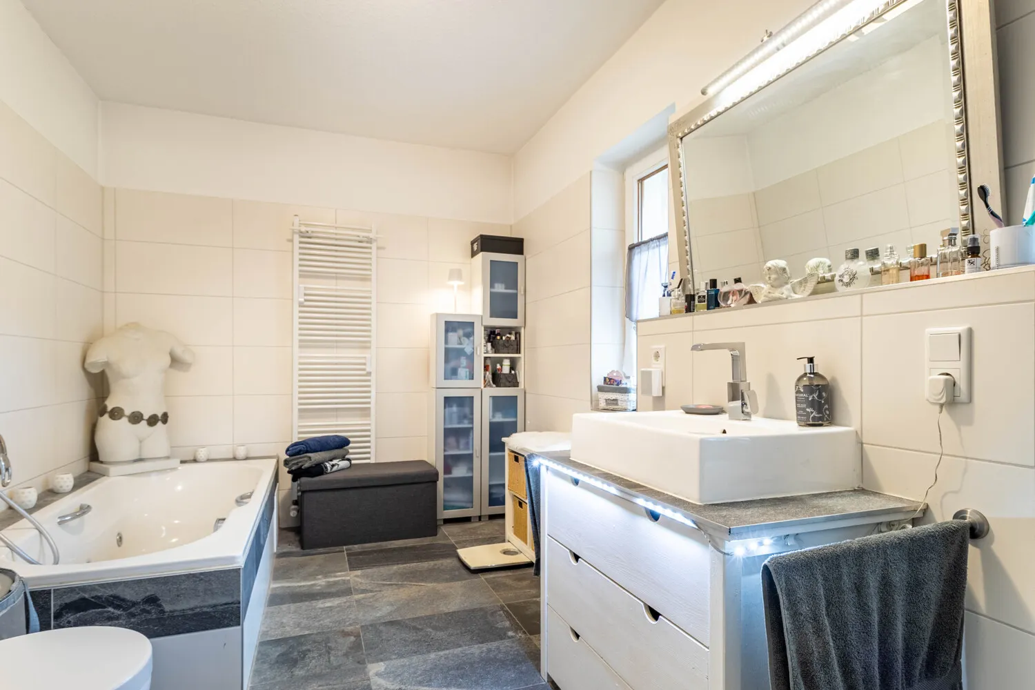 Badezimmer Erdgeschoss