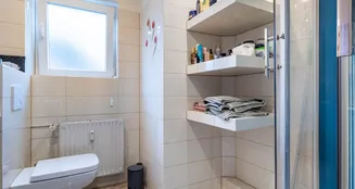 von_poll_real_estate_property_25198034_image_2