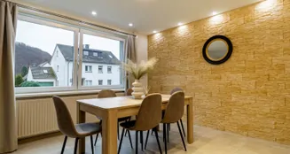 von_poll_real_estate_property_25198034_image_1