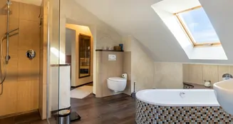 von_poll_real_estate_property_25198036_image_6